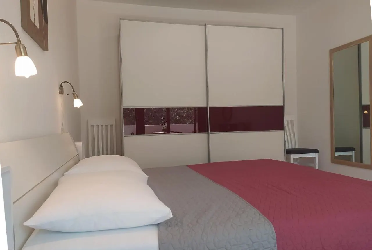 Apartament Oliva Vrsar 0*,  Croatia